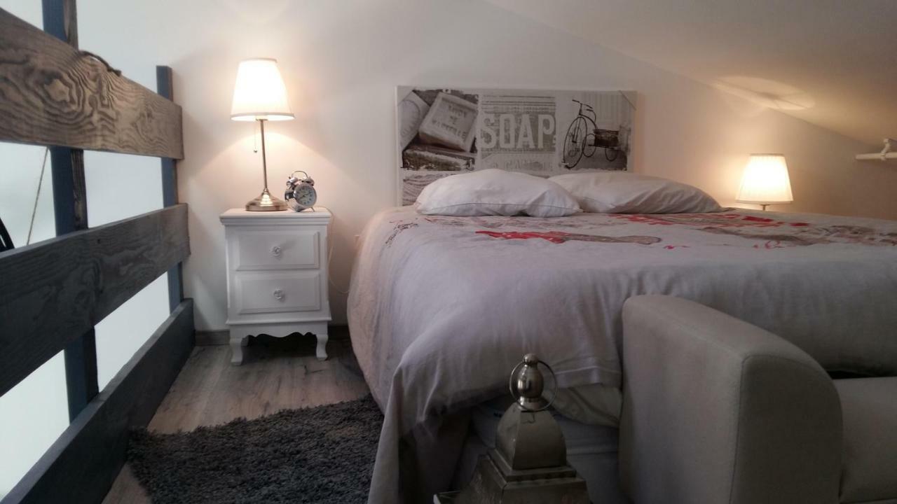 Apartament Le Cabanon De Lea Tavel Zewnętrze zdjęcie